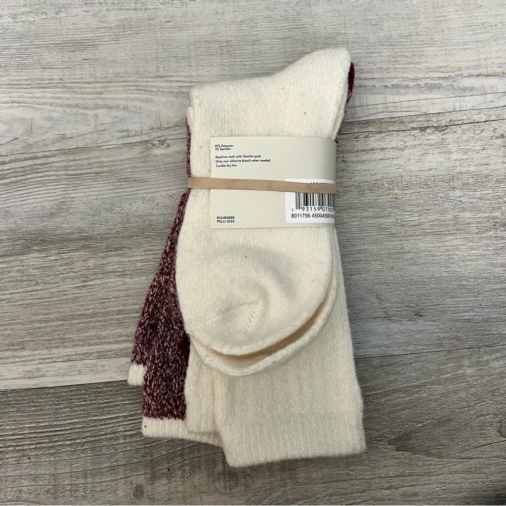 Lucky Brand 2 Pair Boot Socks Super Soft Cozy Crew Marled Red OS